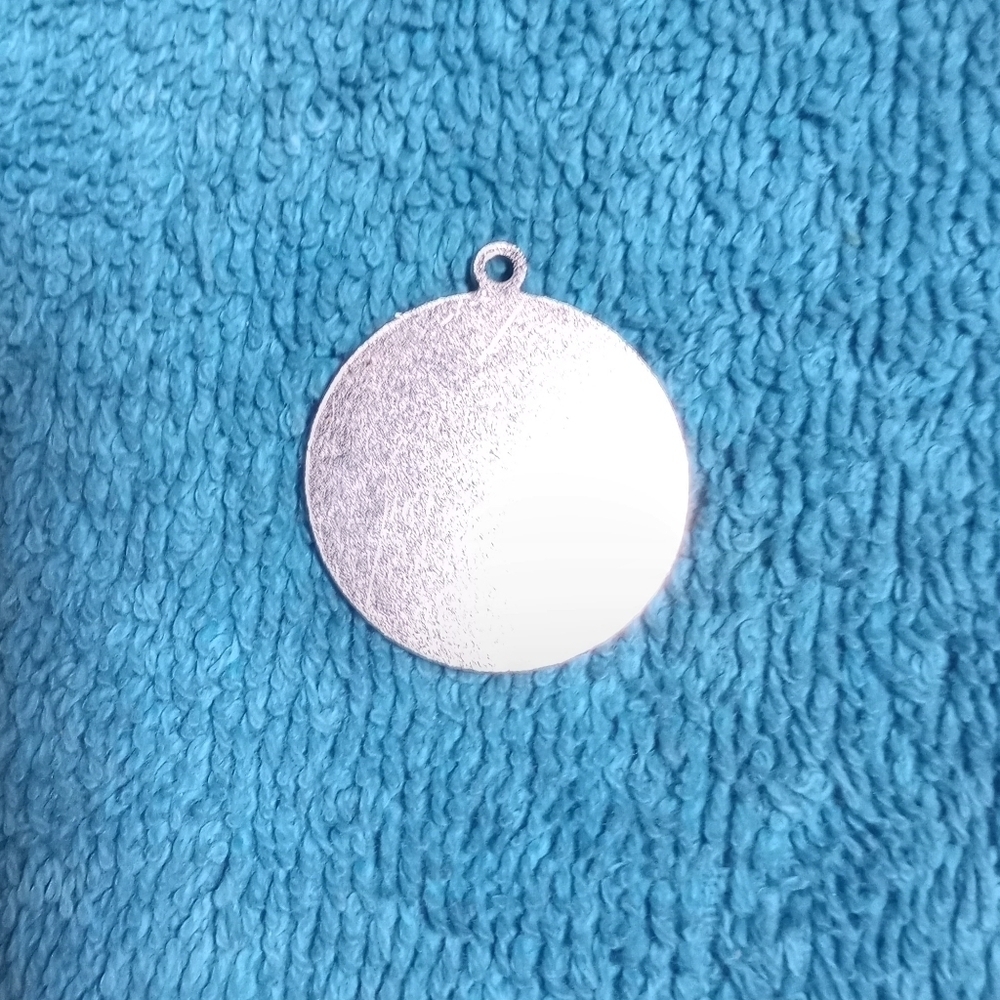 Vintage Silvertone Racing Car Pendant - Picture 3 of 3